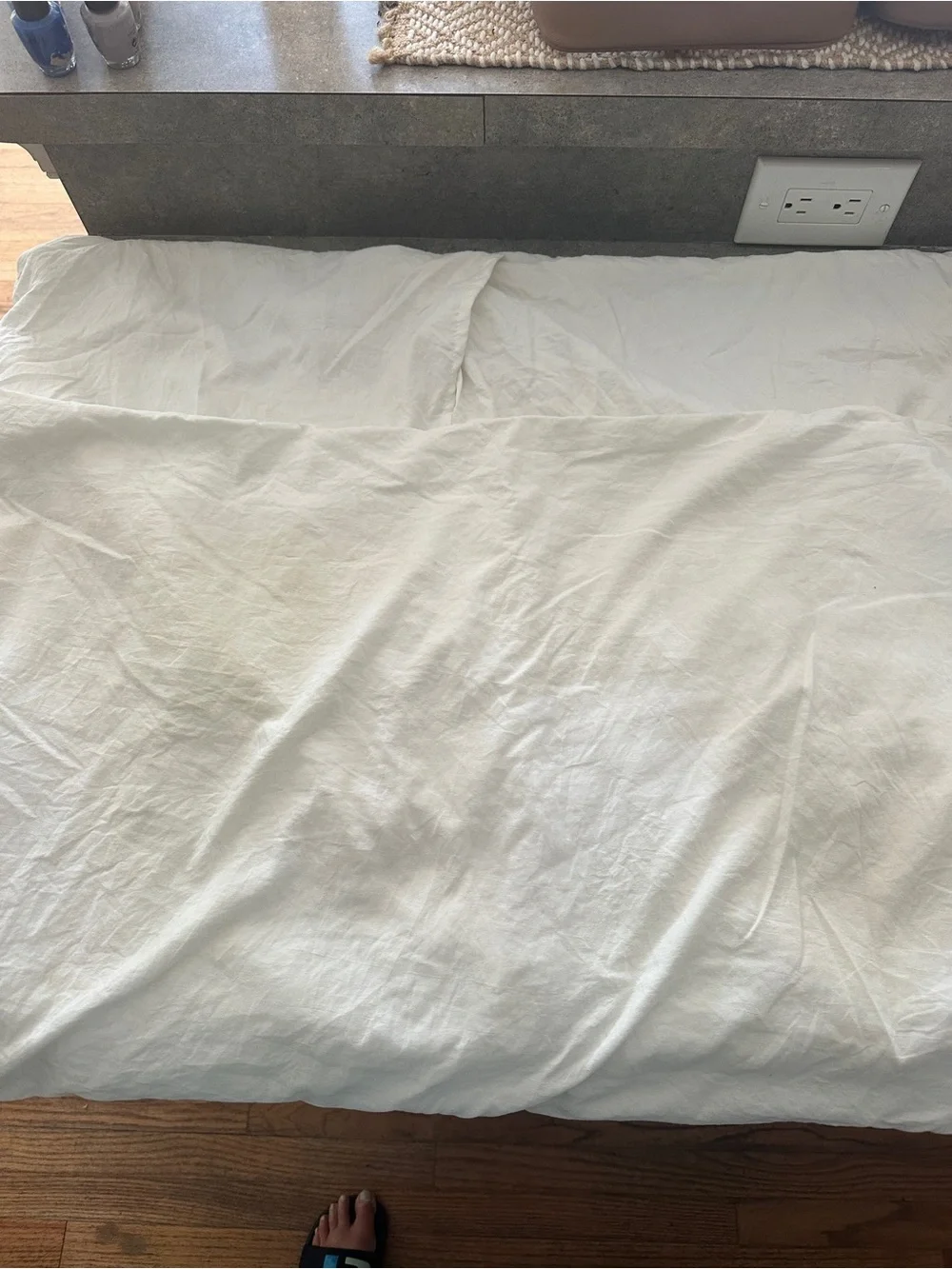Soft White Linen pillow shams- Classic Bedding